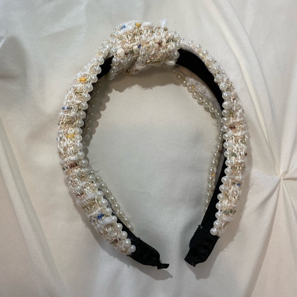 NWOT SHEIN Faux-Pearl Fashion Headband - Picture 1 of 5